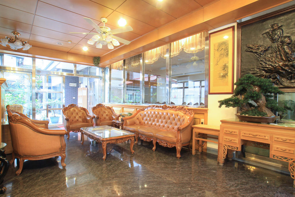 Longchi Hot-Spring Hotel Jiaoxi Buitenkant foto