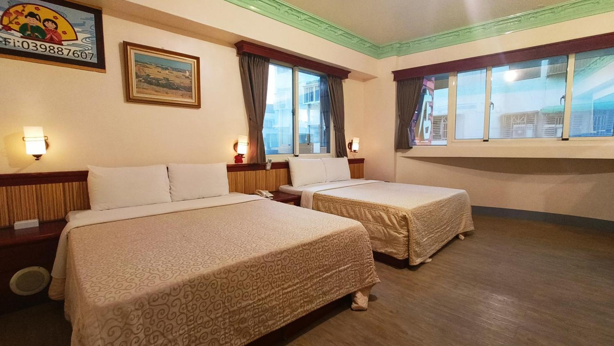 Longchi Hot-Spring Hotel Jiaoxi Buitenkant foto