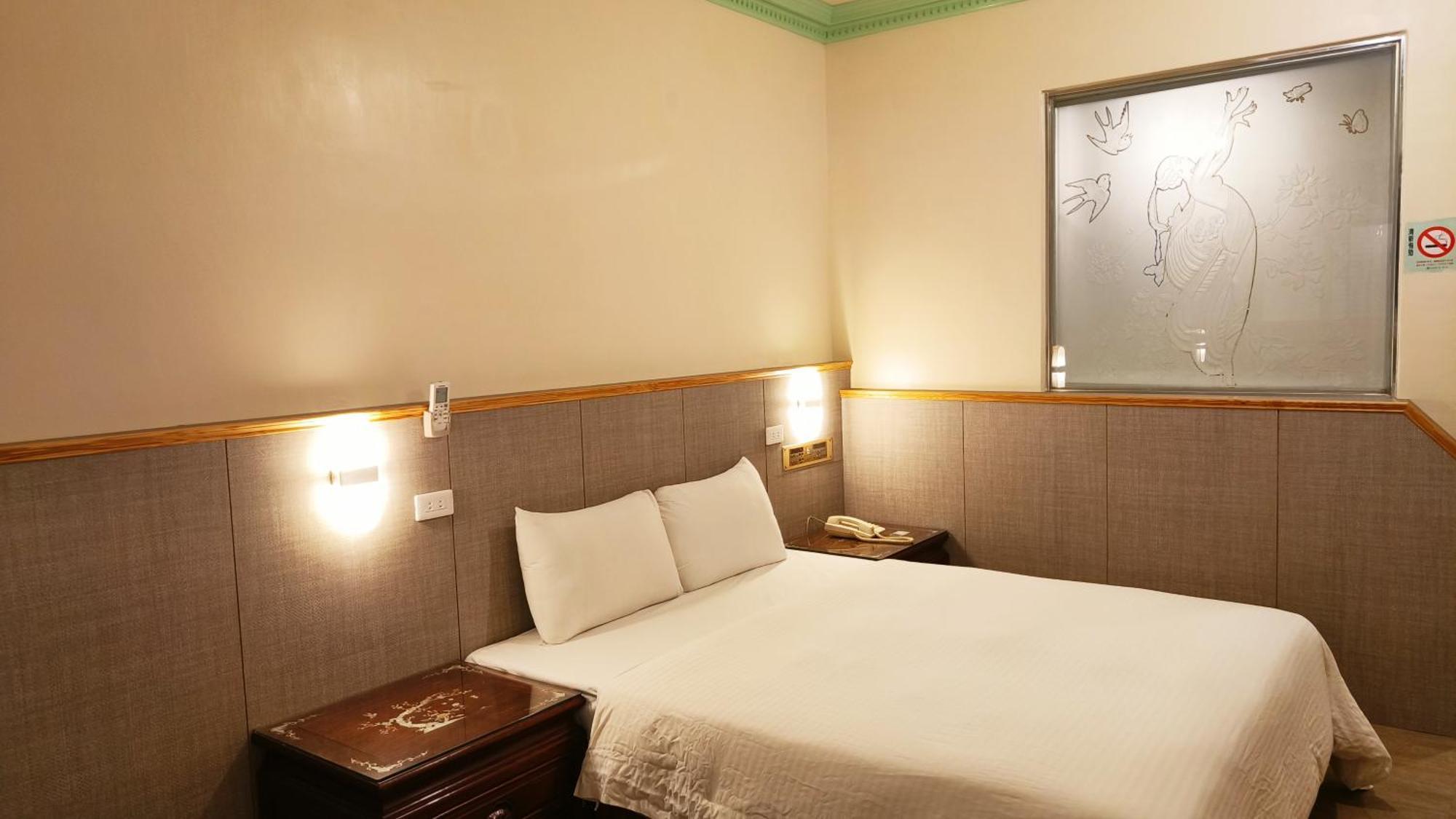Longchi Hot-Spring Hotel Jiaoxi Buitenkant foto