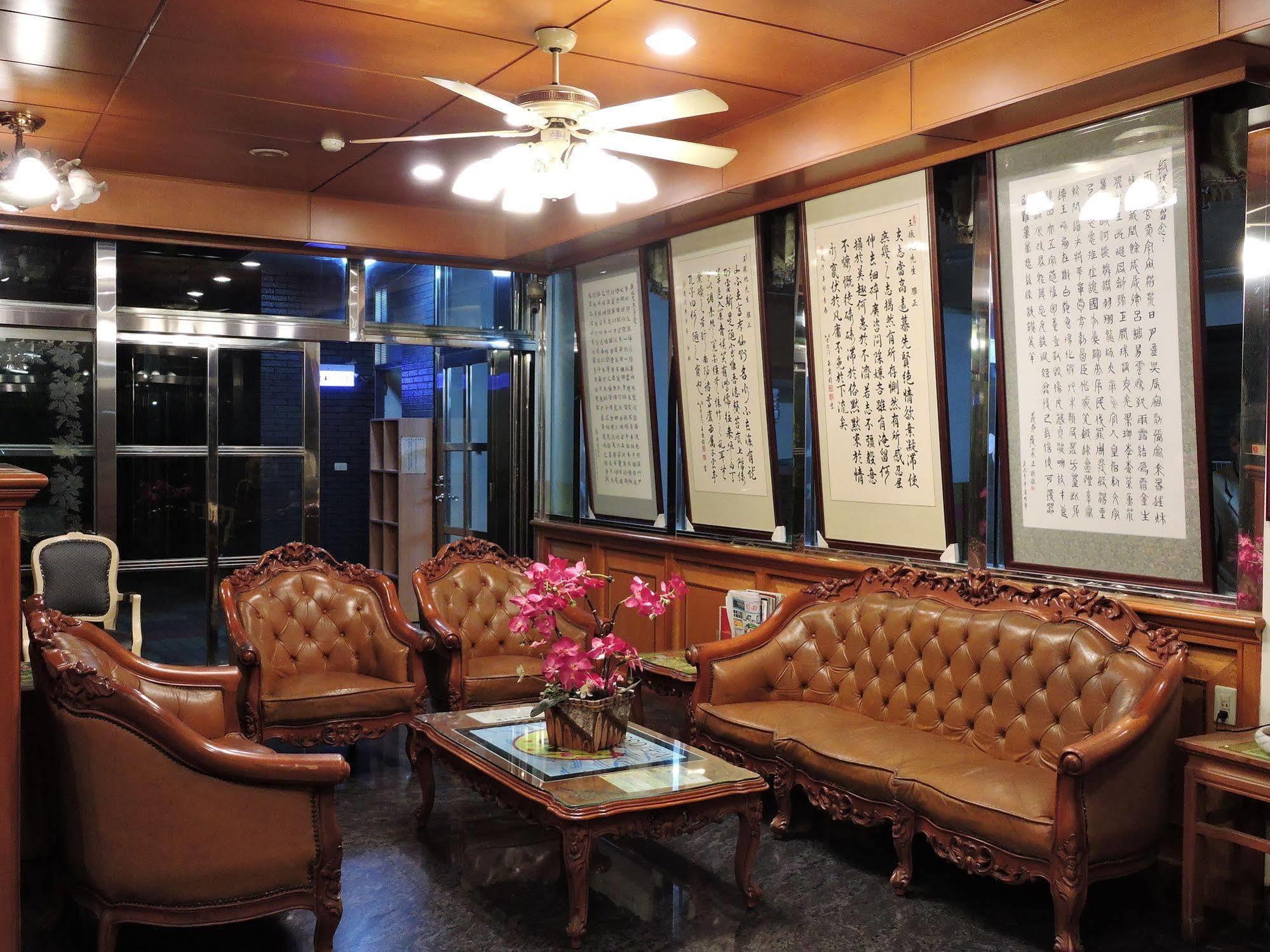 Longchi Hot-Spring Hotel Jiaoxi Buitenkant foto